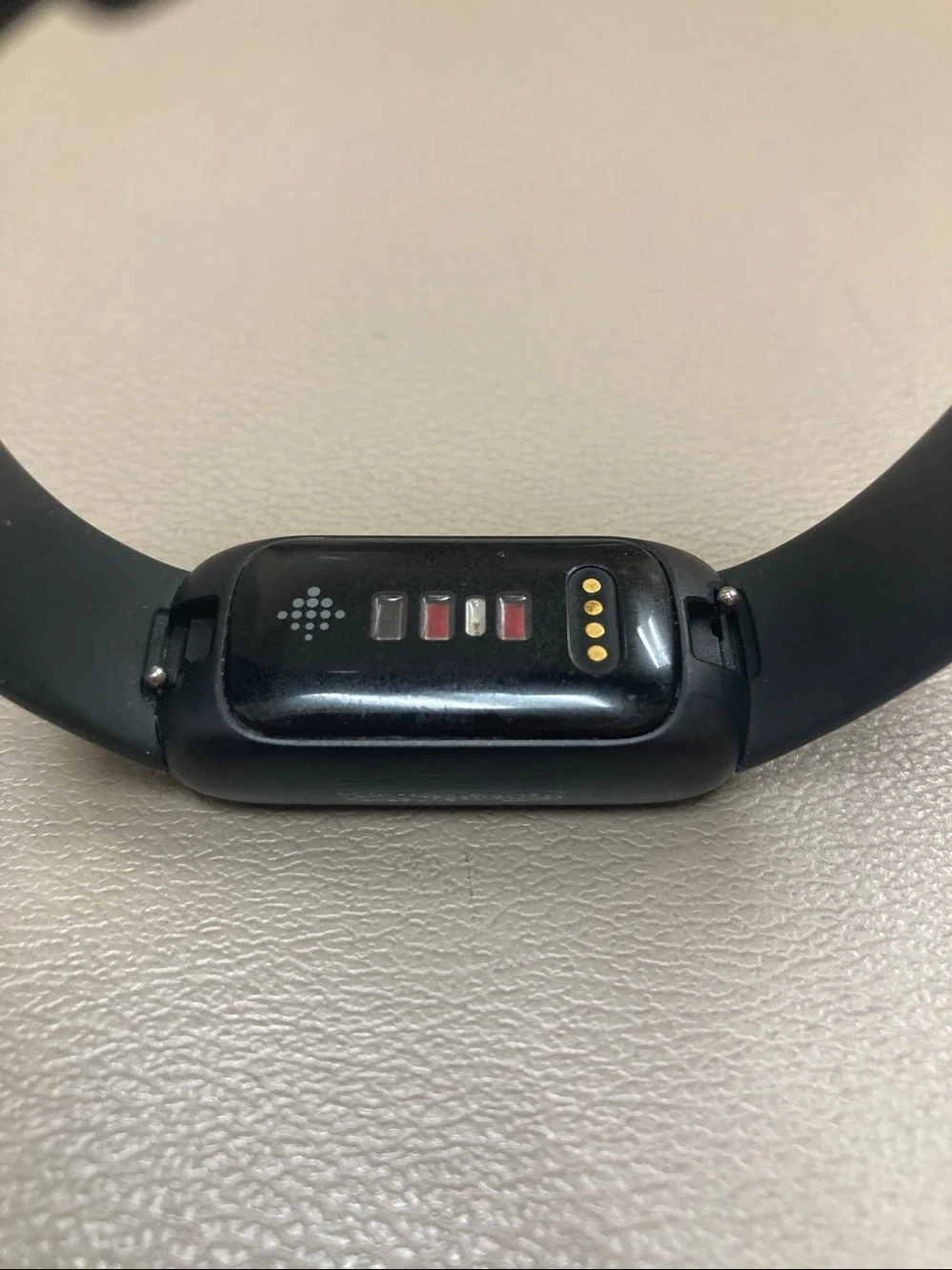 Fitbit Inspire 3. - Picture 2 of 3